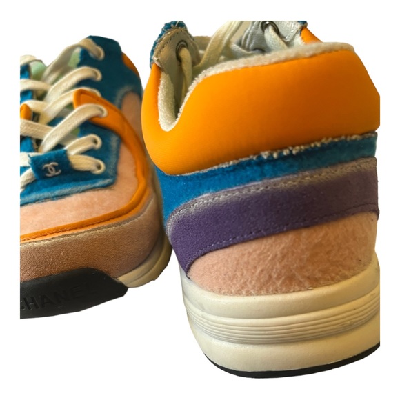 Chanel Multicolor Calfskin Suede CC Logo Trainer Sneaker - Picture 5 of 15